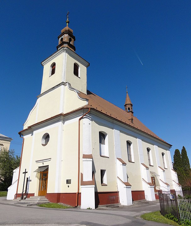 608px-CZE_Petrovice_u_Karviné_Kostel_sv